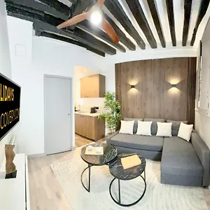 Appartement Louvre - Amazing Location - 1632